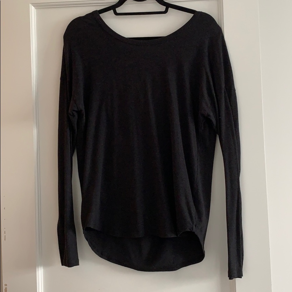James Perse Long sleeve, scoop back shirt